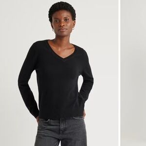 Quince Mongolian Cashmere V-Neck Sweater Black Size S